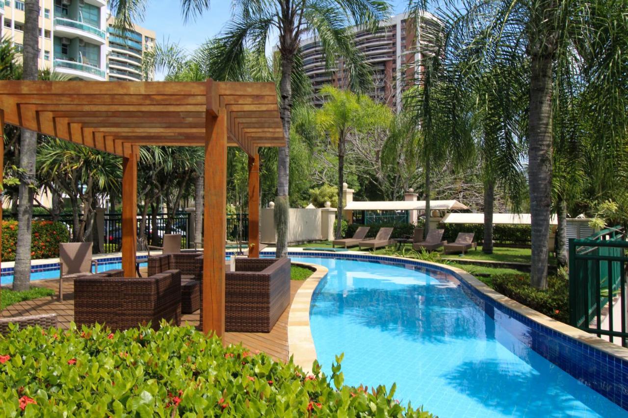 Barra Da Tijuca - 508 - De Frente Para Maravilhosa Piscina - Estacionamento Gratuito - Academia Comphania Atletica - Balsa Para Praia Gratis - Microondas - Geladeira Grande - Recepcao 24Horas - Wi-Fi - Com Pia Rio de Janeiro Buitenkant foto