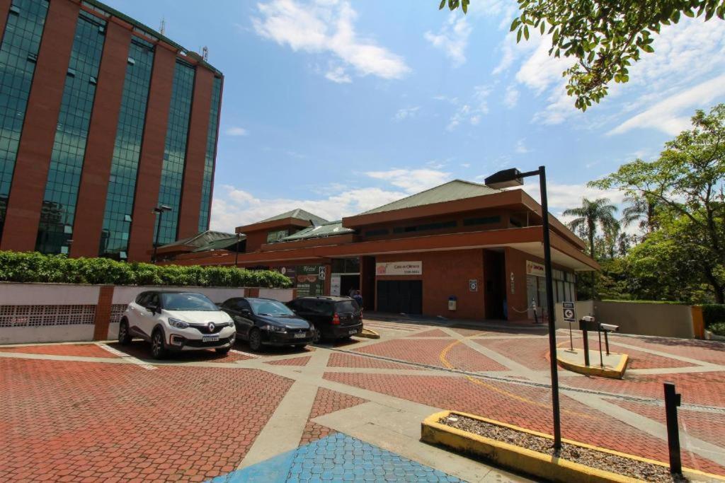 Barra Da Tijuca - 508 - De Frente Para Maravilhosa Piscina - Estacionamento Gratuito - Academia Comphania Atletica - Balsa Para Praia Gratis - Microondas - Geladeira Grande - Recepcao 24Horas - Wi-Fi - Com Pia Rio de Janeiro Buitenkant foto